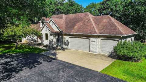 E2198 CRYSTAL RIVER Lane, WAUPACA, WI 54981