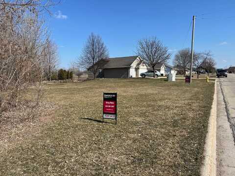 2071 KLONDIKE Road, GREEN BAY, WI 54311