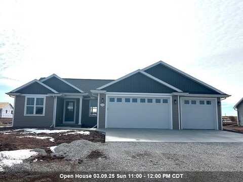 2061 BEAR PAW Trail, KAUKAUNA, WI 54130