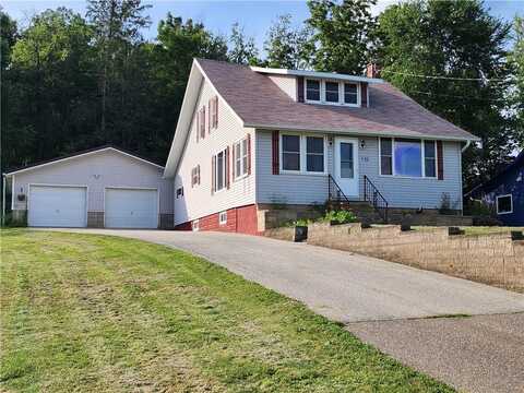 132 3rd Street, Hixton, WI 54635