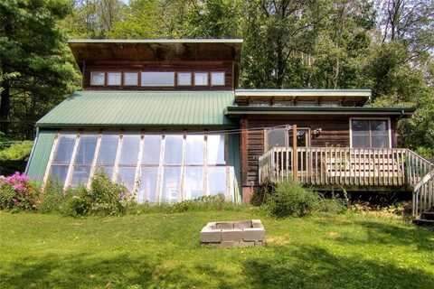 S2169 Yaeger Valley Road, Cochrane, WI 54622