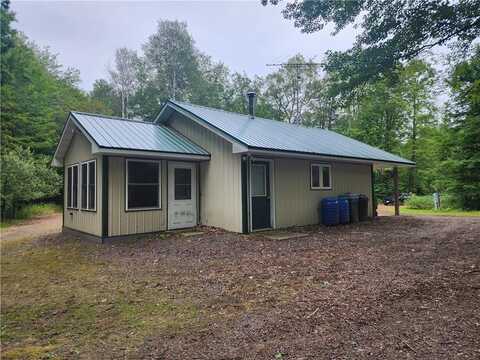 412 26 1/2, Cumberland, WI 54829