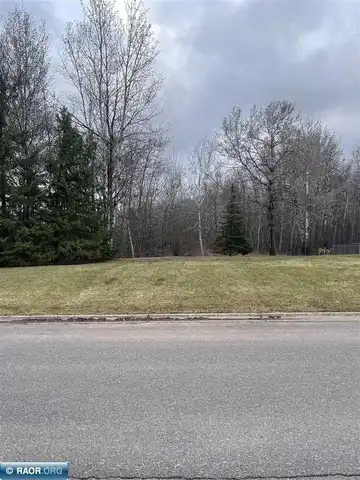 TBD Aspenwood, Hibbing, MN 55746