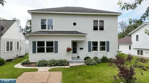 1106 Michigan St., Hibbing, MN 55746