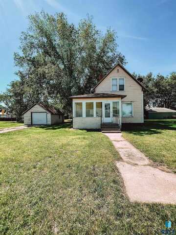 311 E Elm St, Ethan, SD 57334