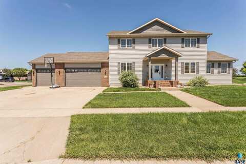 8009 S Red Hill Cir, Sioux Falls, SD 57108