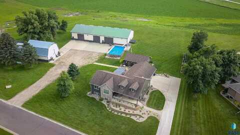 403 Mill Pond Rd, Rock Rapids, IA 51246