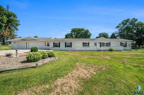 706 S Oak St, Inwood, IA 51240