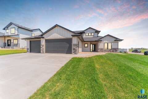 2700 Sylvan Cir N, Tea, SD 57064