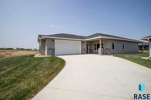 905 Tortuga Ave, Hartford, SD 57033