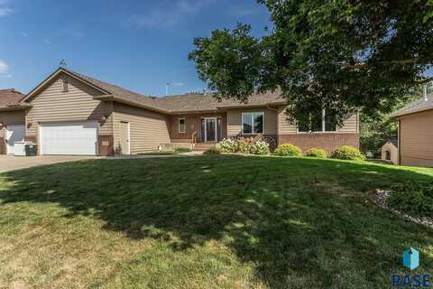 7312 W Lancaster St, Sioux Falls, SD 57106