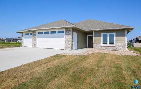 320 E 8th St, Tea, SD 57064