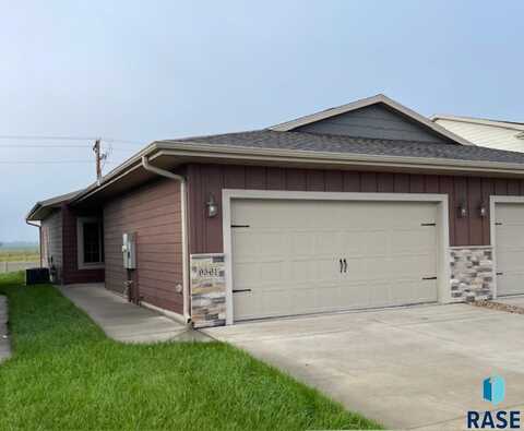 9561 W Dolores Dr, Sioux Falls, SD 57106