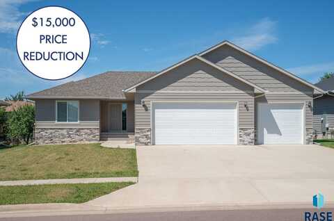 3813 S Infield Ave, Sioux Falls, SD 57110