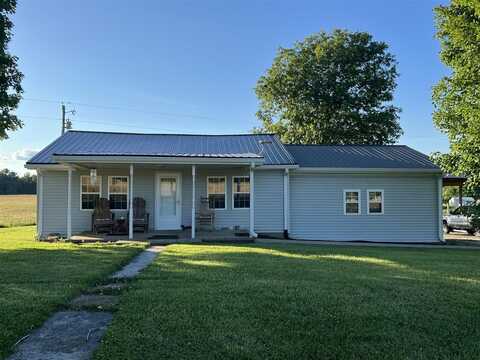 4590 Sandy Creek Road, Morgantown, KY 42261