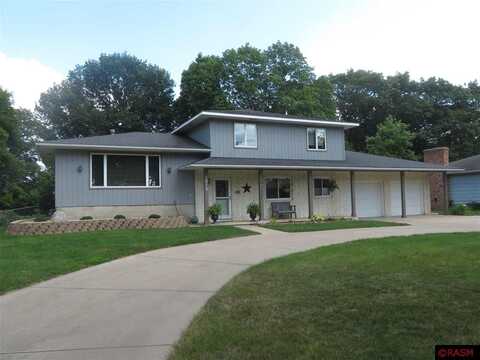 1810 Mary Lane, North Mankato, MN 56003