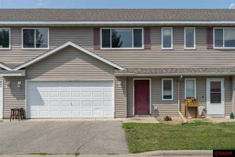 333 Tanager Path, Mankato, MN 56001