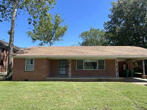 1306 W Main Street, Russellville, AR 72801