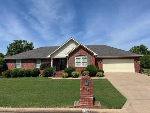 608 S Tulsa Avenue, Russellville, AR 72802