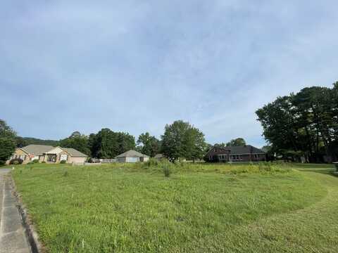 2414 W 7th Street, Russellville, AR 72801