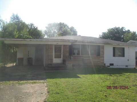 1004 N Erie Avenue, Russellville, AR 72801