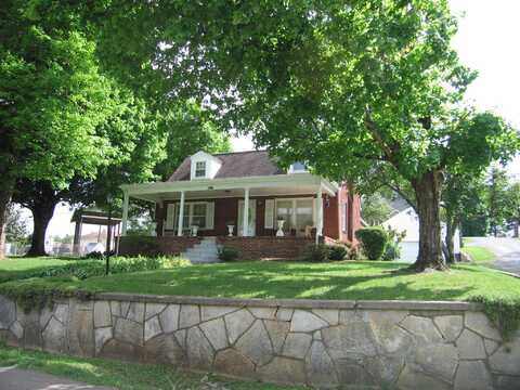 144 Highland Drive, Benton, TN 37307