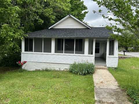 107 Birch Street, Harriman, TN 37748