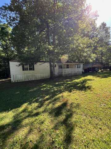 359 Johnson Cove Road, Copperhill, TN 37317