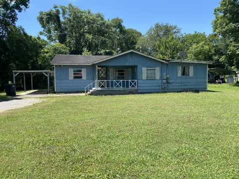 215 Burnett Street, Graysville, TN 37338