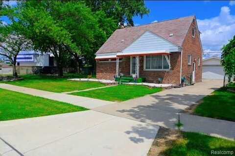 31284 SHARE Street, Saint Clair Shores, MI 48082