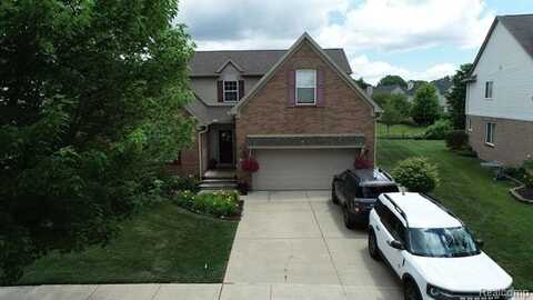 714 AUTUMN RIDGE Drive, Westland, MI 48185