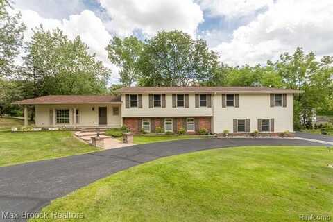 796 ROCK SPRING Road, Bloomfield Hills, MI 48304