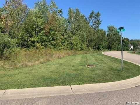 5156 Hickory Trail, Grand Blanc, MI 48439