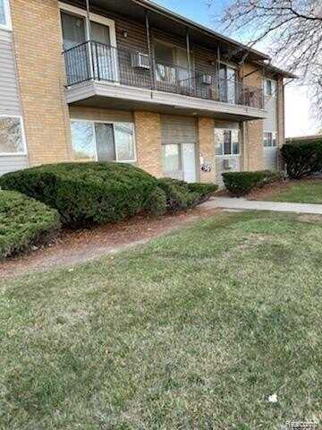 25337 W MONTMARTRE Court, Oak Park, MI 48237