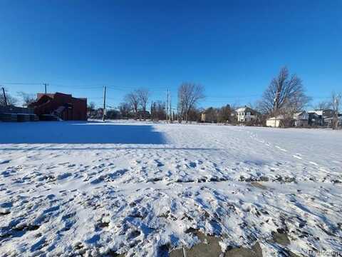 9325 MACK Avenue, Detroit, MI 48214