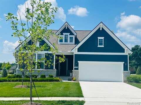 30164 TURTLE CREEK Circle, New Hudson, MI 48165