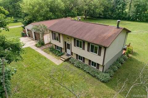 1670 TOZER Road, North Branch, MI 48461