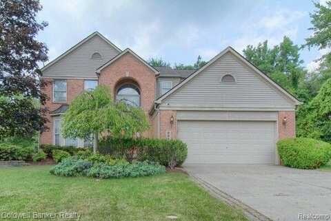 8842 STONEBRIDGE, Belleville, MI 48111