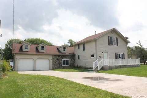 5279 FENTON Road, Grand Blanc, MI 48507