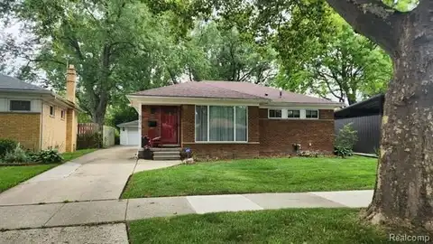 8776 WOODSIDE Drive, Oak Park, MI 48237