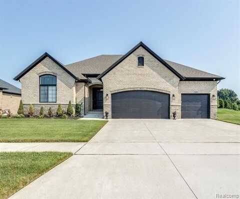 22099 CHAUCER, Macomb, MI 48044