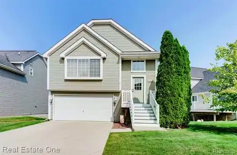 4523 SUNFLOWER Circle, Clarkston, MI 48346