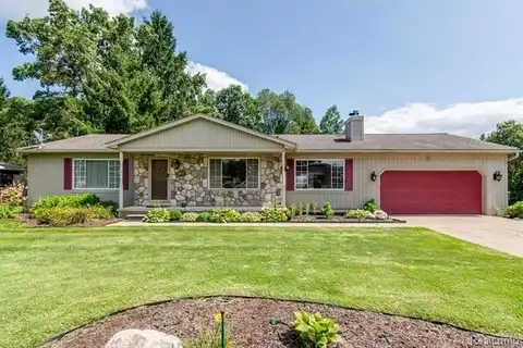 175 FONRO Drive, Brighton, MI 48114