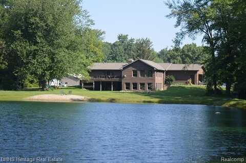 10133 W ALLEN Road, Fowlerville, MI 48836