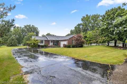 16362 PADDOCK CLUB Boulevard, Linden, MI 48451