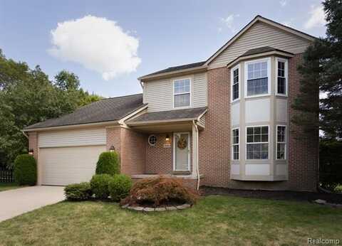 5834 GLEN CREEK, Ann Arbor, MI 48108