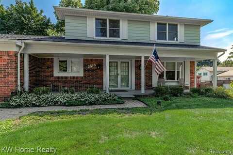 2515 Gemini Drive, Lake Orion, MI 48360