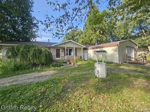 2420 W COHOCTAH Road, Howell, MI 48855