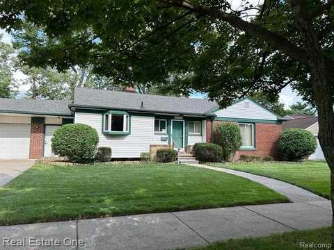 2237 21ST Street, Wyandotte, MI 48192