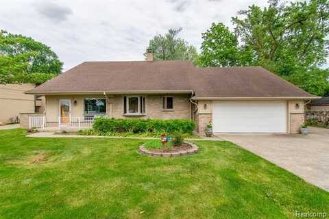 26621 W RIVER Road, Grosse Ile, MI 48138